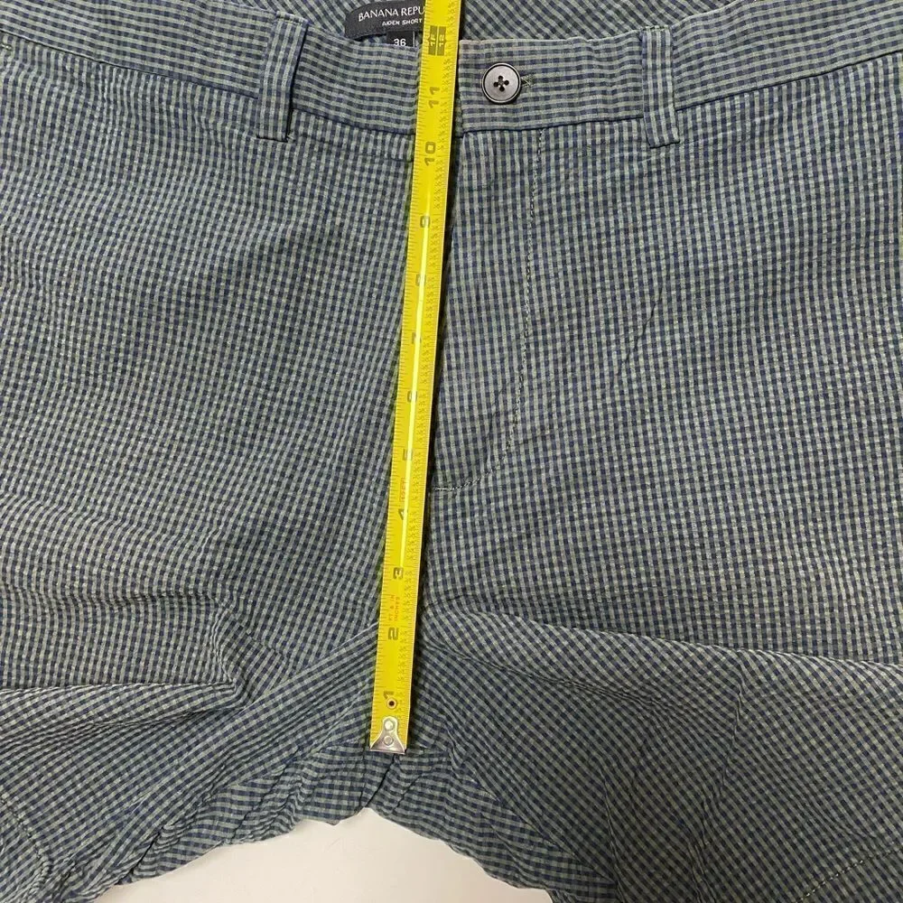Banana Republic Men’s Green Checkered Aiden Shorts Sz 36